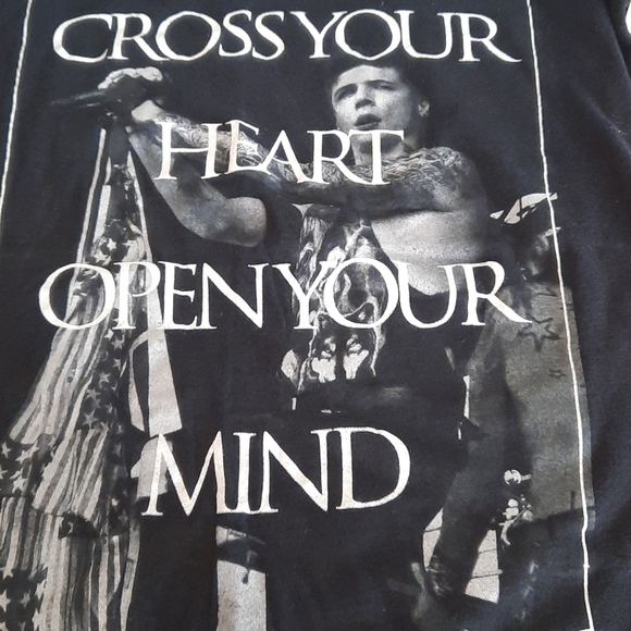 BlackVeil Brides Band Tshirt - Picture 3 of 3